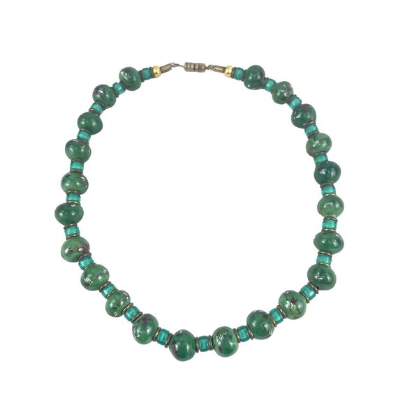 Vintage 16” Green Ceramic Beaded Necklace With Barrel Clasp 1970s - Picture 2 of 7